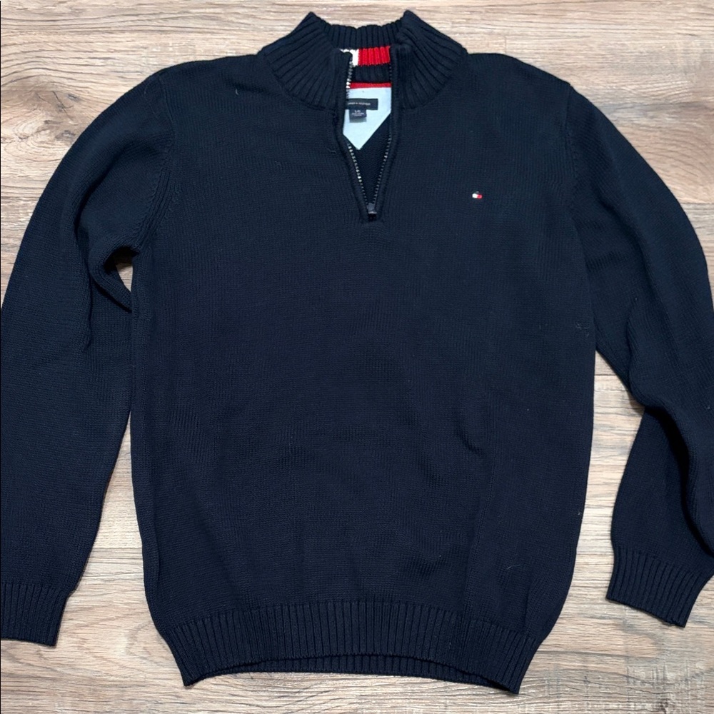 Tommy Hilfiger Youth  Navy half Zip Sweater size 16/18 large youth